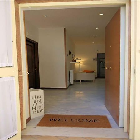 Casa Vittoria Bed & Breakfast Napoli Bagian luar foto